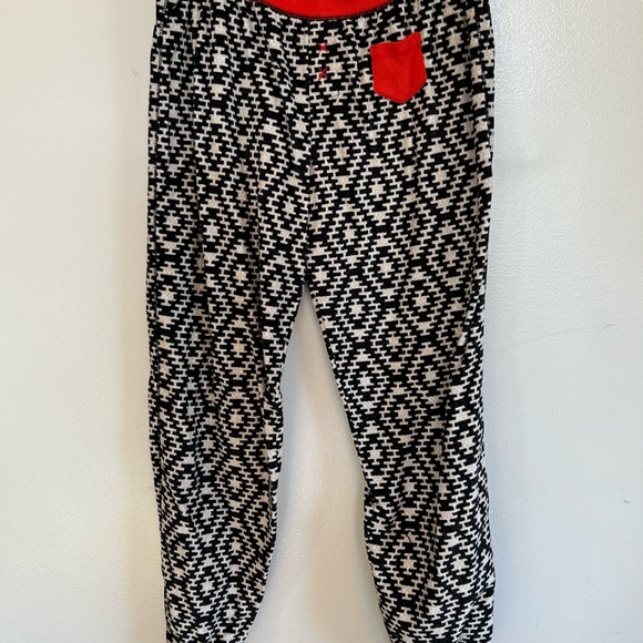 Kenzie Christmas pajamas set - Picture 9 of 12